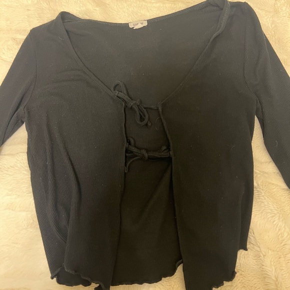 Garage tie-front long sleeve - Picture 3 of 6